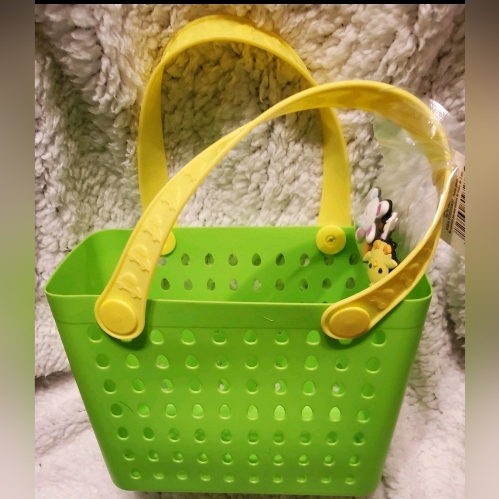 VIRAL Green & Yellow Mini Easter Reusable Basket Bag Tote With Charms